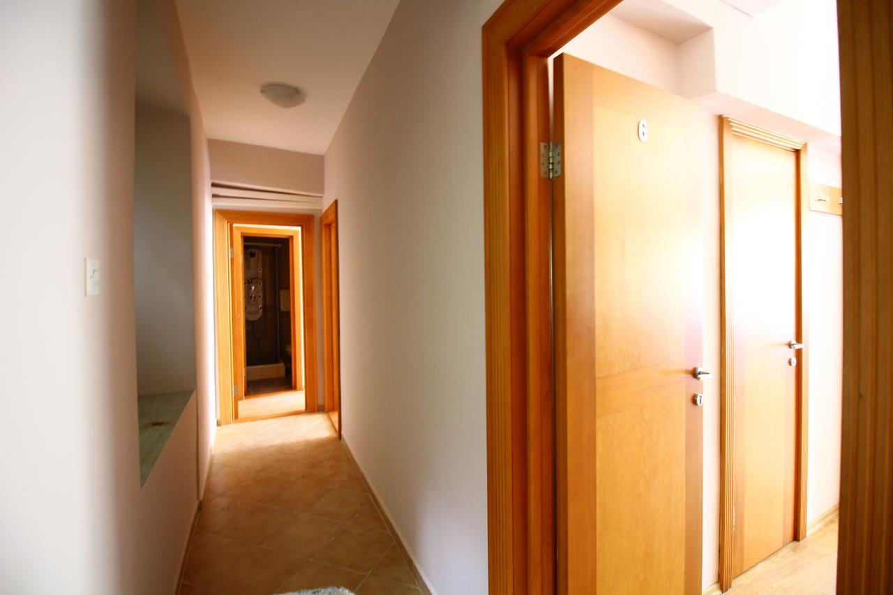 Apartments Astoria Hn Herceg Novi Bagian luar foto
