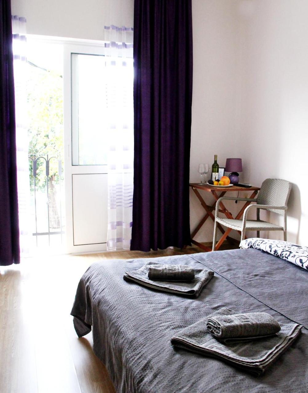 Apartments Astoria Hn Herceg Novi Bagian luar foto